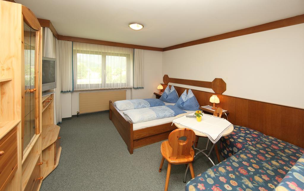 Apartament Landhaus Weiss Maishofen Pokój zdjęcie