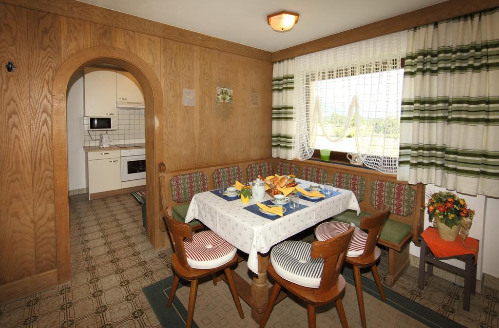 Apartament Landhaus Weiss Maishofen Pokój zdjęcie